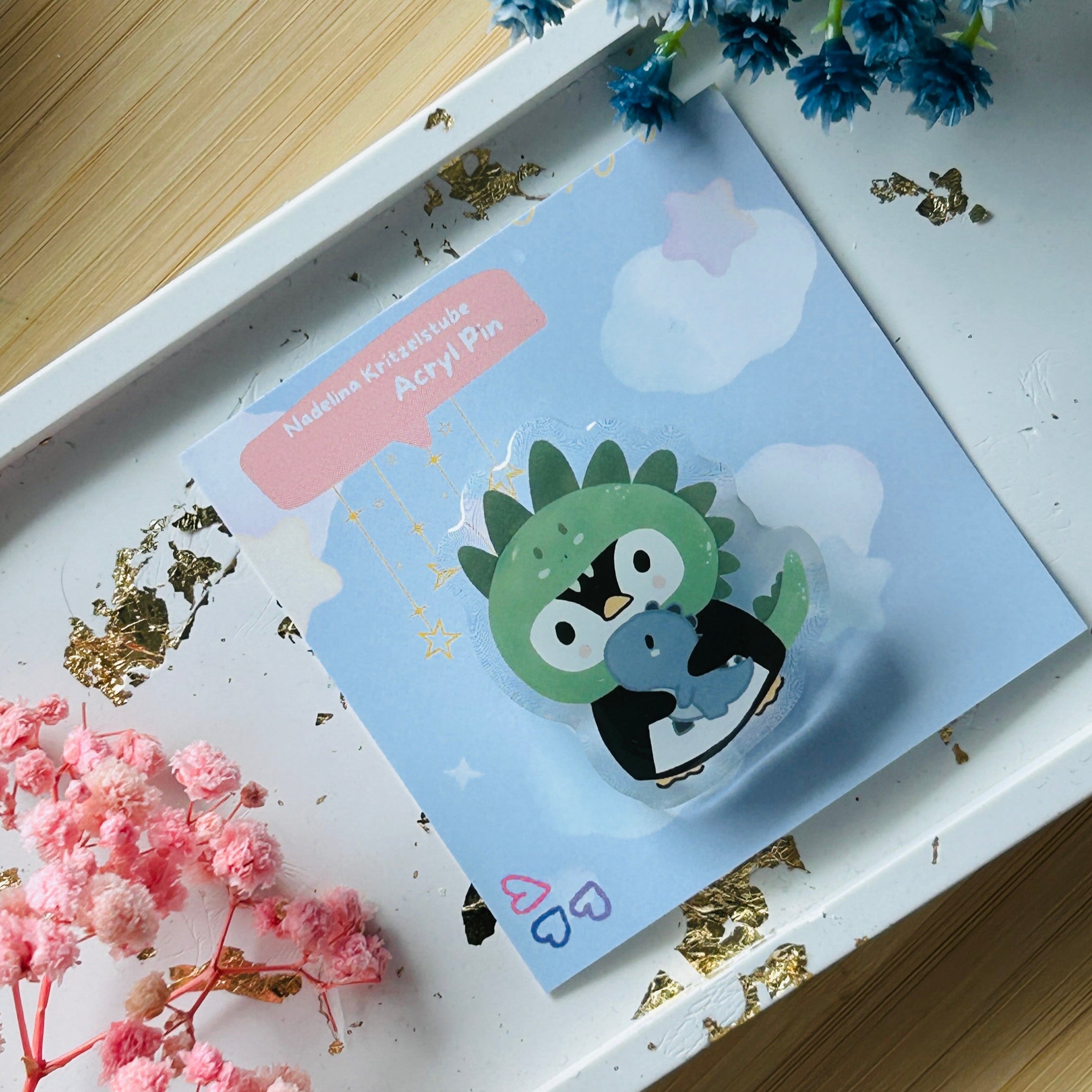 Acryl Pin / Dino ping Mit Kuscheltier