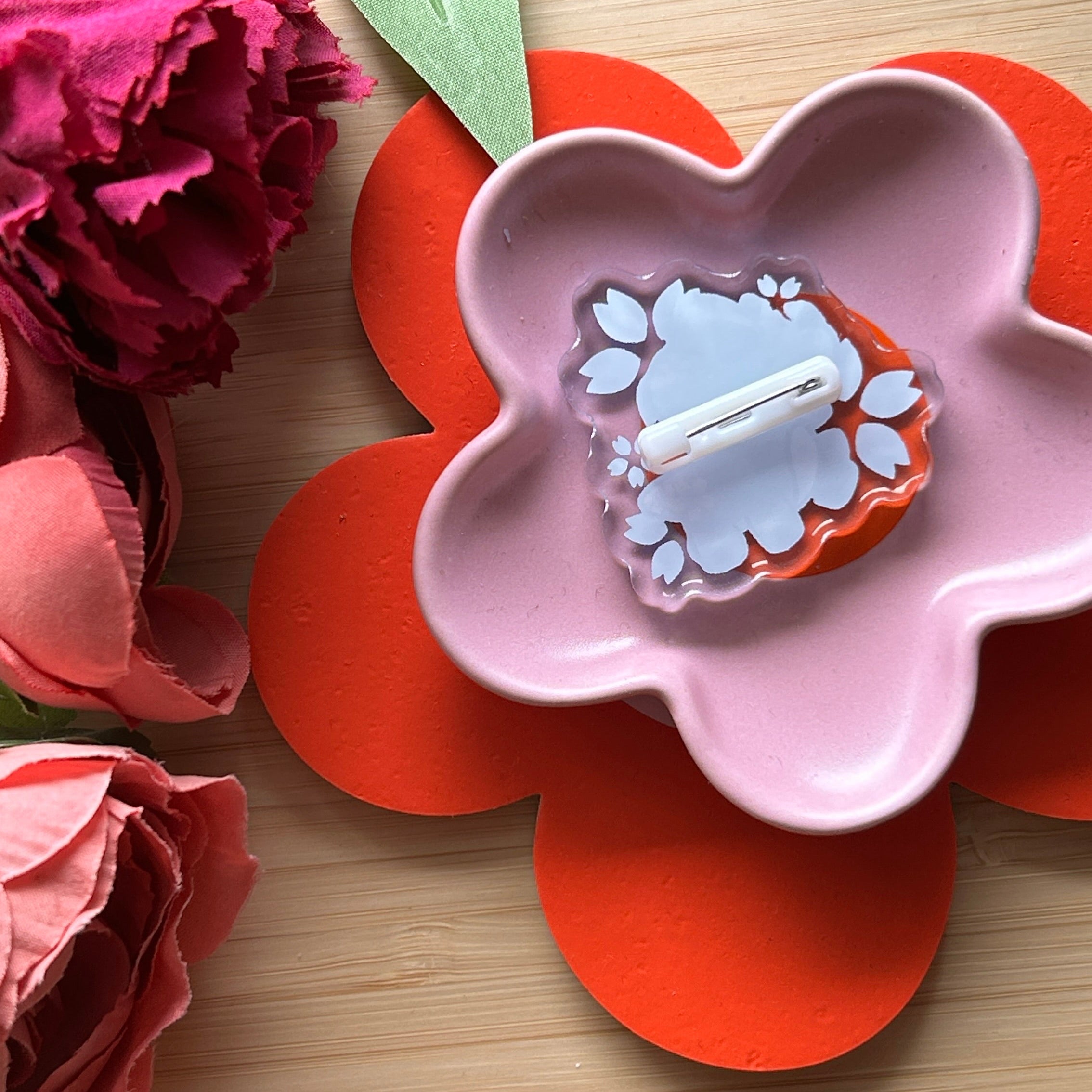 Blau Sakura Dino Acryl Pin
