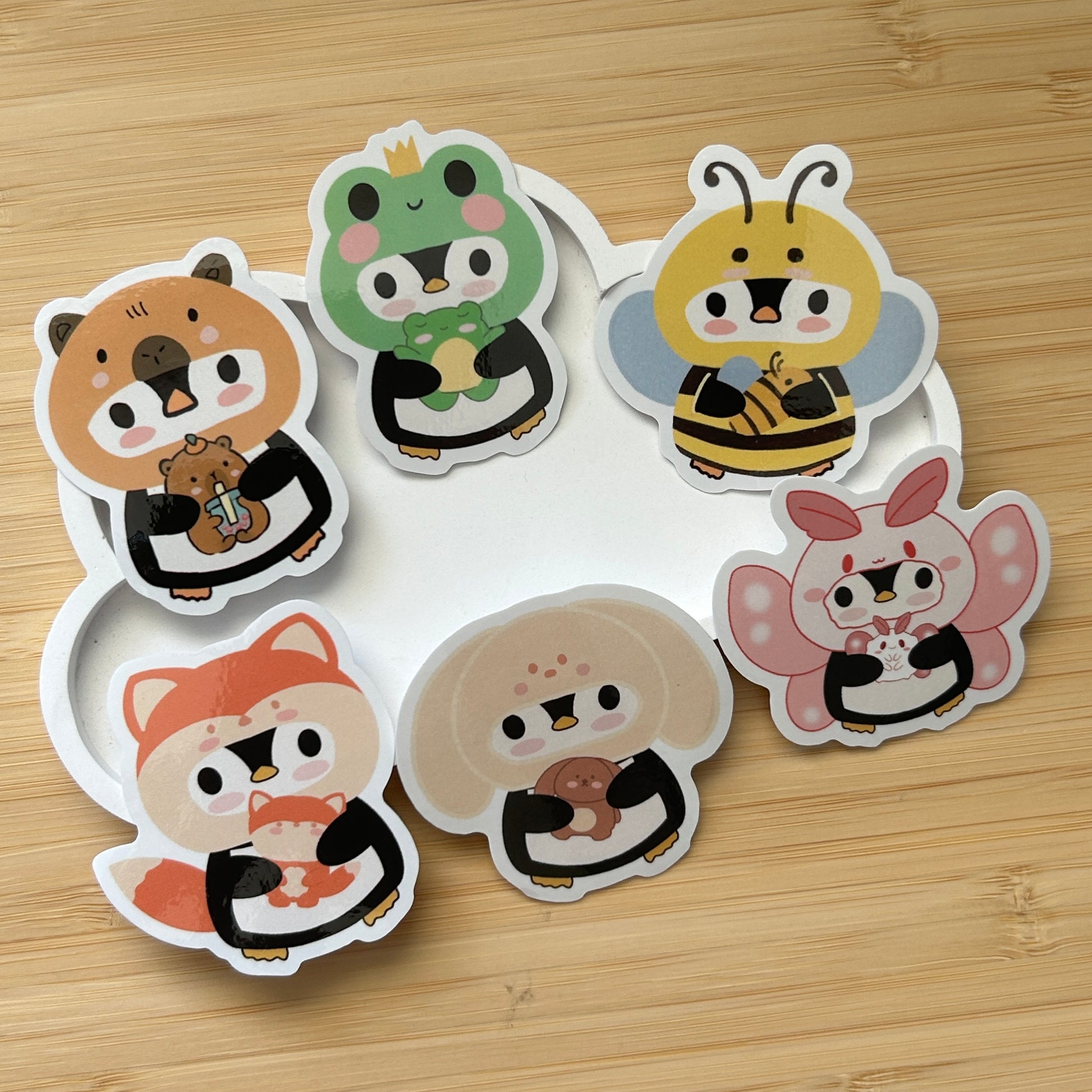 Vinyl 5cm Sticker Ping in Tieranzug teil 2