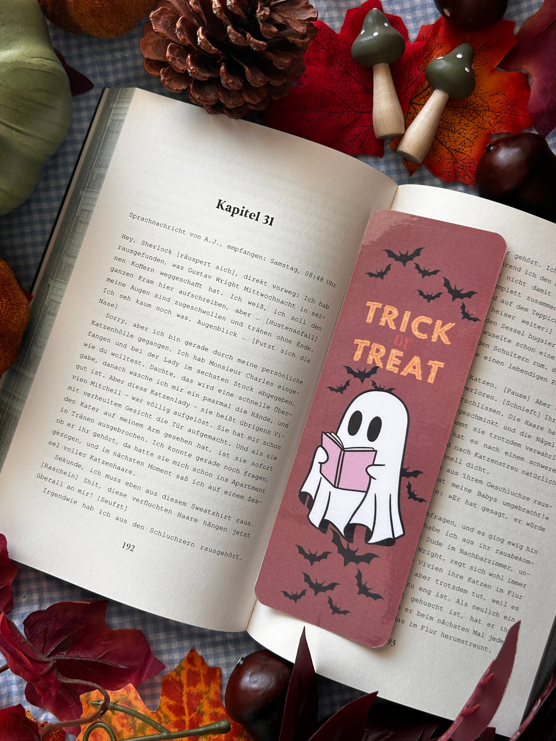 Lesezeichen Groß Spooky mit buch